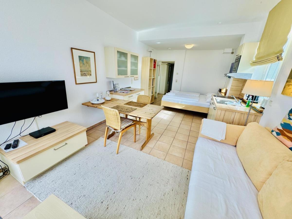 Strandblick * Rostock